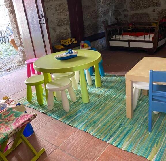 ویلای یک اتاق خوابه با استخر شنا, Quinta Casa Da Fonte
