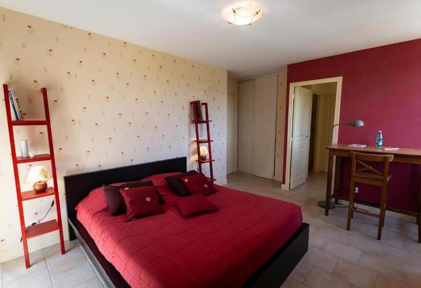 Номер Стандарт, La Haye Gîtes Et Chambre D Hôtes