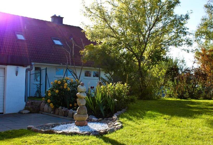 Апартаменты 2 Спальни, Hof Kranichstein