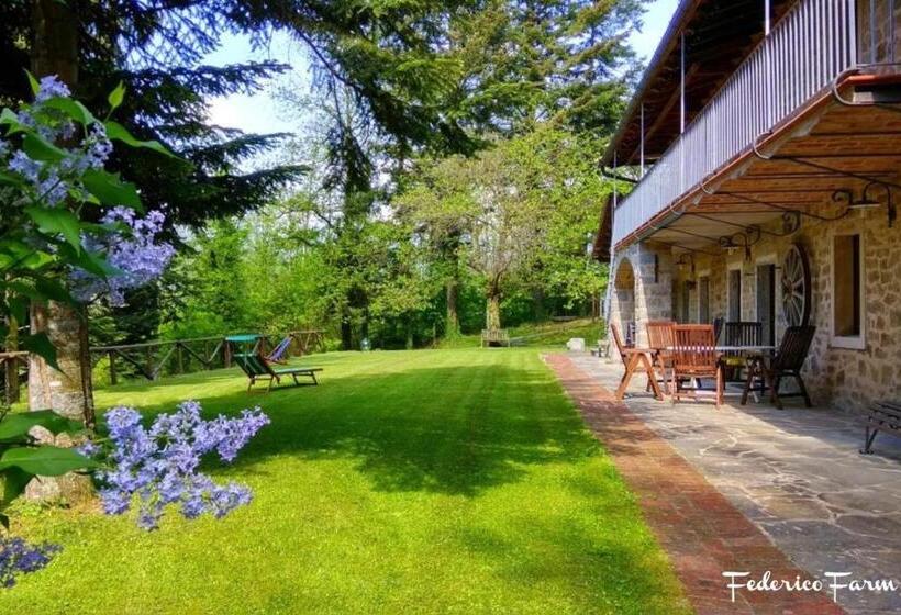 اتاق اکونومی, Agriturismo La Casa Del Sarto