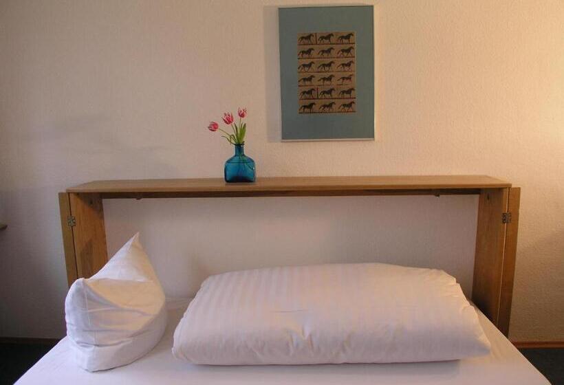 Номер Basic, Humboldt Haus