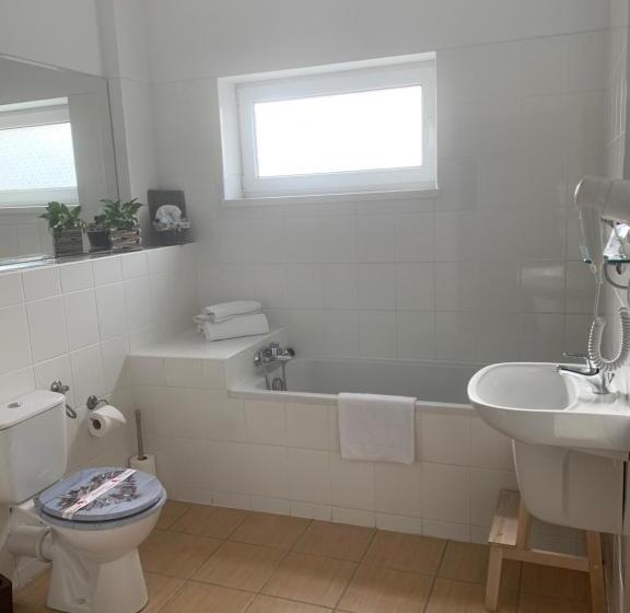 Апартаменты 1 Спальня, Blick