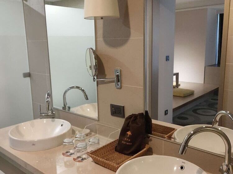 سوییت خانوادگی, Fullon Hotel Kaohsiung