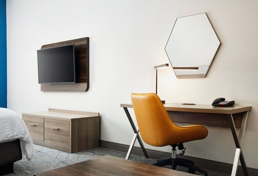 스위트, Holiday Inn Express & Suites Bridgeport, An Ihg
