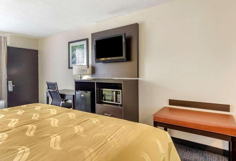 Стандартный Номер Кровать Кинг, Quality Inn Verona  Staunton North