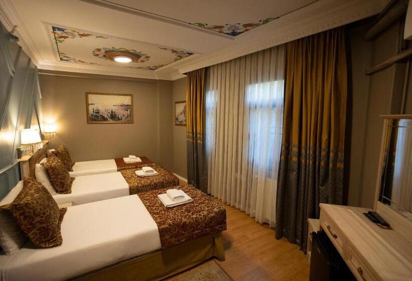 Номер Стандарт Трехместный, Tashkonak Studio Suites
