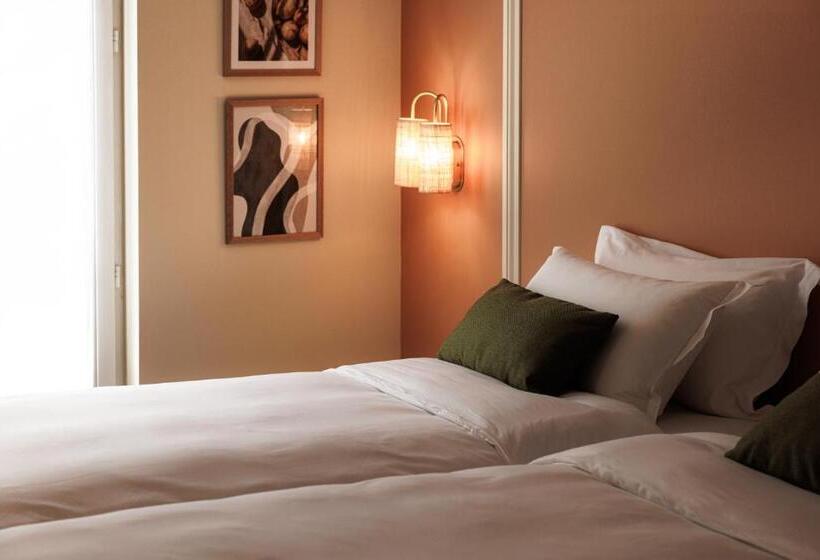 Номер Deluxe Кровать Кинг, Grand Hotel D Orange, Bw Signature Collection