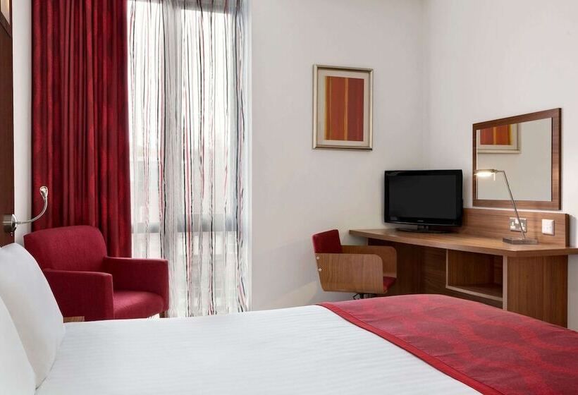 Номер Стандарт, Ramada Encore Leicester City Centre