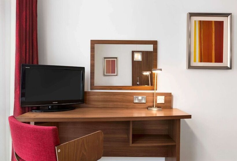 Habitación Estándar Adaptada para Discapacitados, Ramada Encore Leicester City Centre