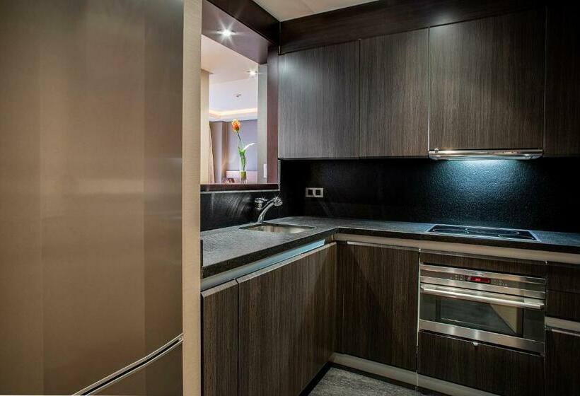 Estudio Superior, Washington Parquesol Suites &