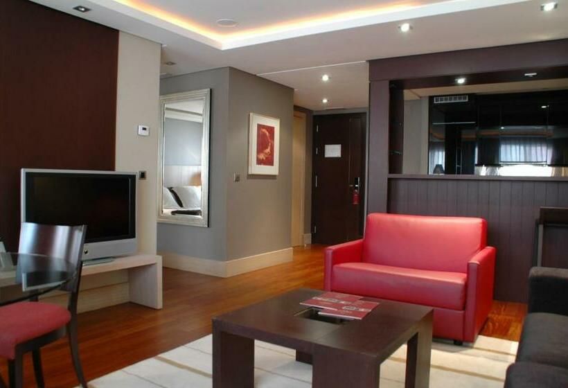 Estudio Superior, Washington Parquesol Suites &