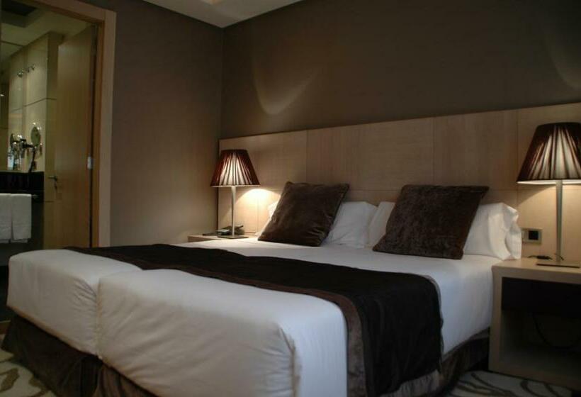 Estudio Superior, Washington Parquesol Suites &