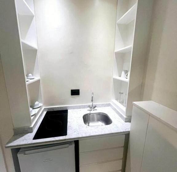 اتاق لوکس, Ny Suites