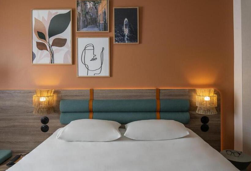 Номер Стандарт, Ibis Golfe De Sainttropez
