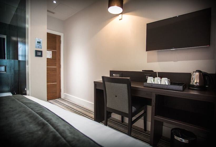 Номер Стандарт Трехместный, The W14 Kensington