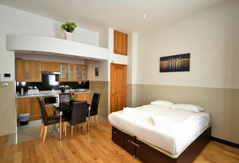 Студия Стандарт, Hyde Park Apartments
