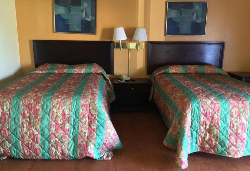Номер Стандарт 2 Двуспальные Кровати, Skyland Inn   Bristol