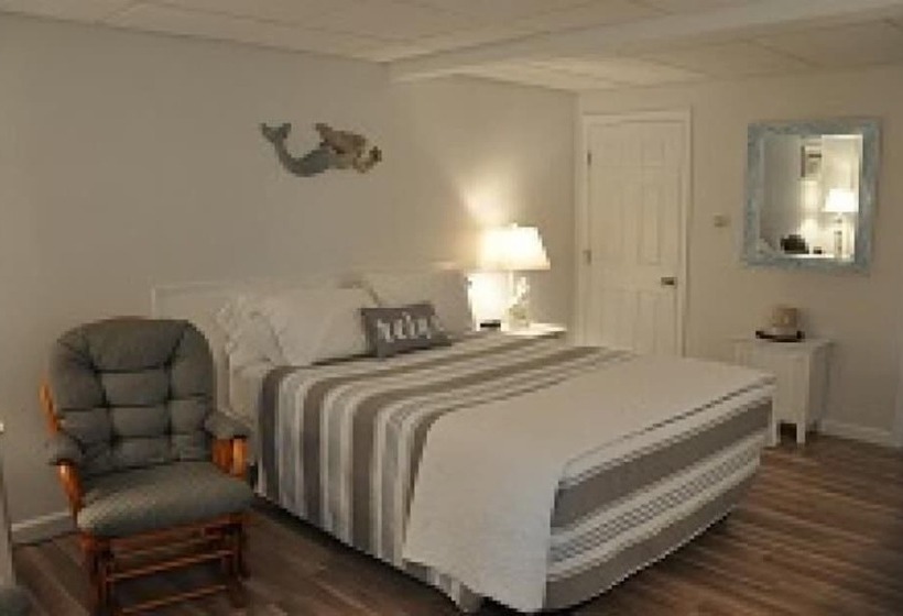 Номер Deluxe, Towne Lyne Motel