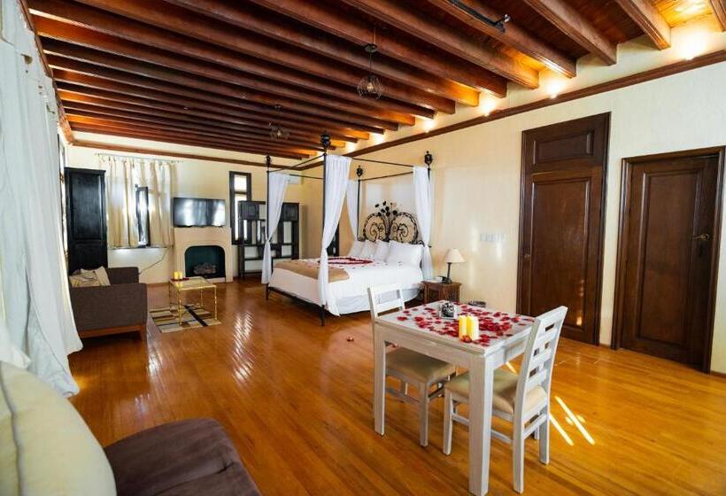 スーペリアースイート, Casalinda San Miguel