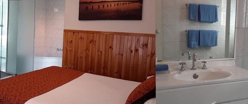 豪华房间带漩涡浴缸, Twin Towns Motel