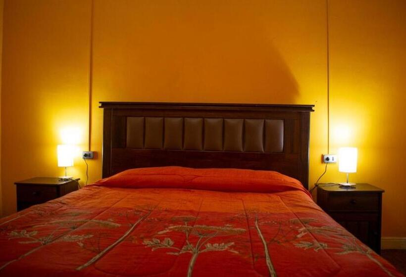 Стандартный Номер Кровать Кинг, Hostal Kuyen