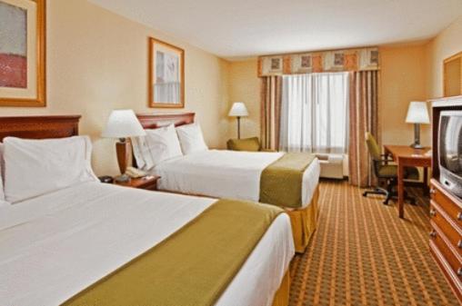 Номер Стандарт, La Quinta Inn & Suites By Wyndham Meridian