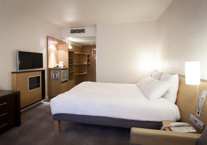 Номер Стандарт, Holiday Inn Express Hotel & Suites  Gadsden, An Ihg