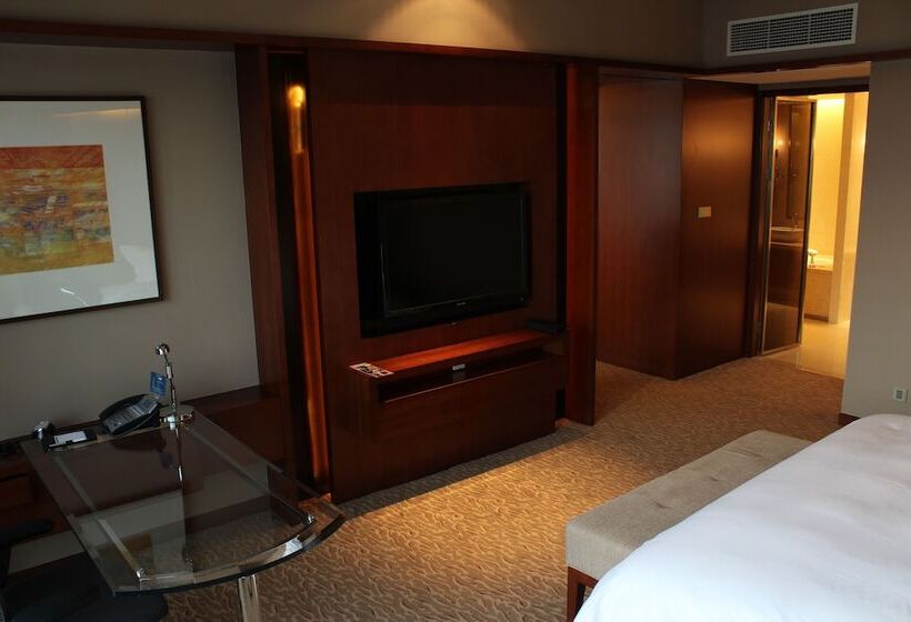 اتاق اجرایی, Hilton Nanjing Riverside