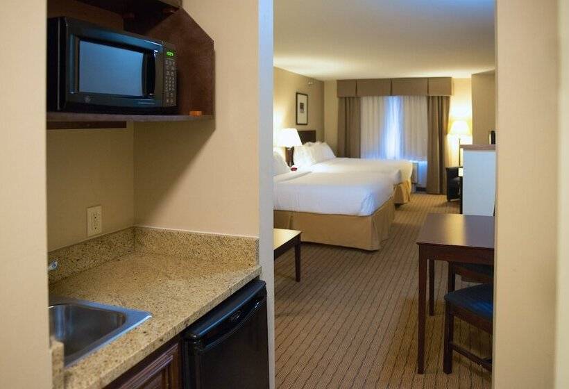스위트, Holiday Inn Express Devils Lake, An Ihg