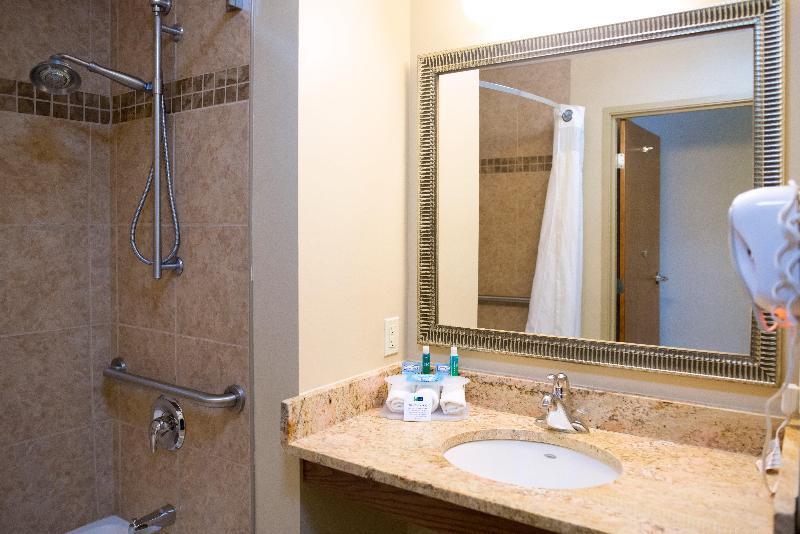 스탠다드 룸, Holiday Inn Express Devils Lake, An Ihg