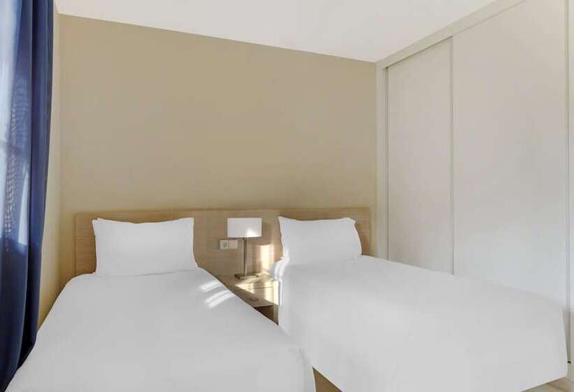Apartamento 3 Dormitorios, Los Amigos Beach Club