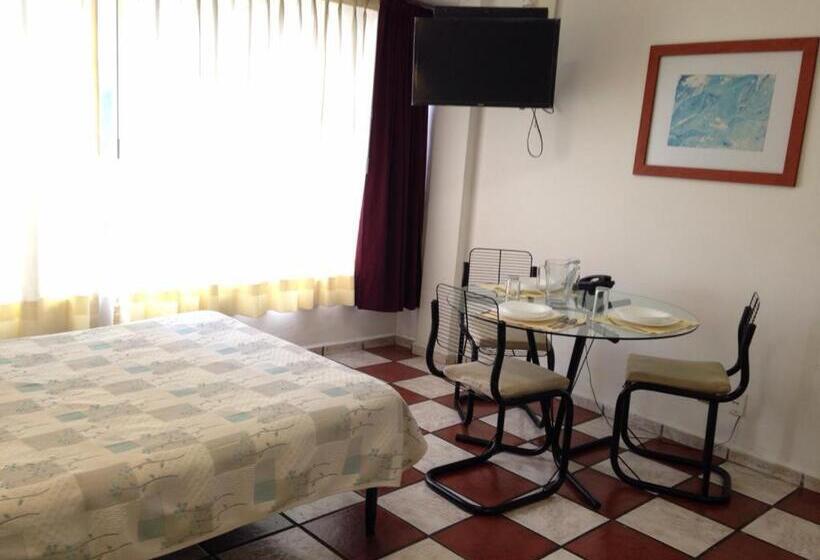 Suíte Júnior, Apartamentos Hotel Avilla