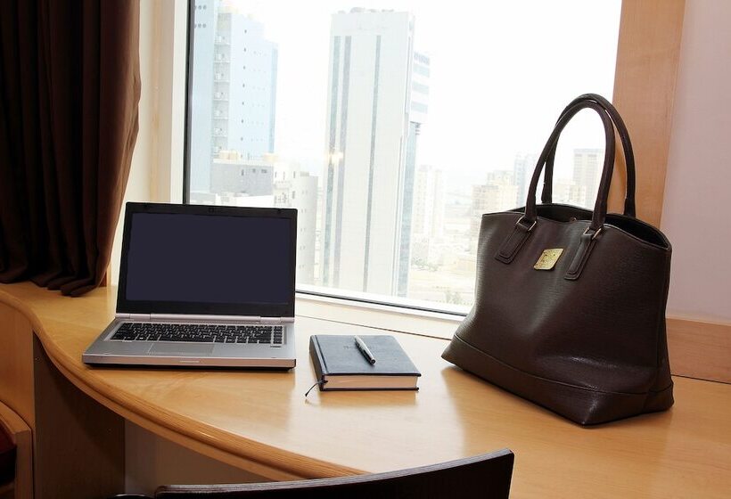 اتاق سوپریور با چشم‌انداز, Ibis Sharq