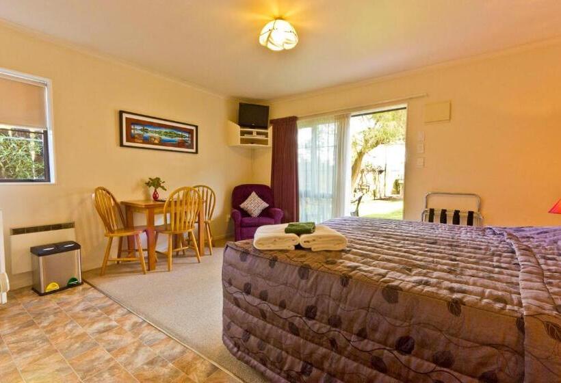 Студия Стандарт Interior, Arrow Motel Apartments