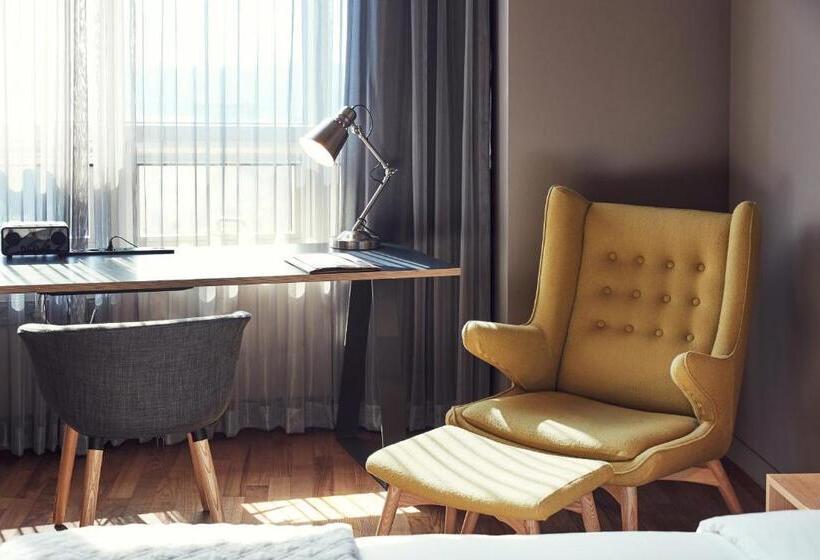Quarto Estandar, La Casa Hotel Seoul