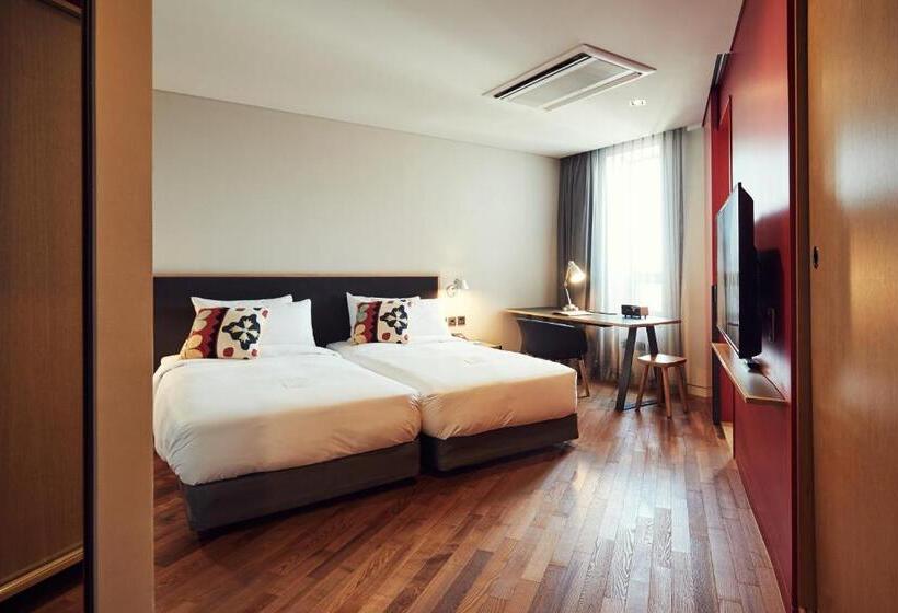 Quarto Estandar, La Casa Hotel Seoul
