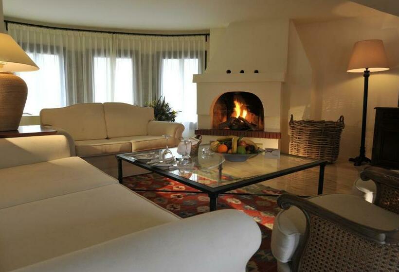 ویلای 2 خوابه, Marti Resort Deluxe