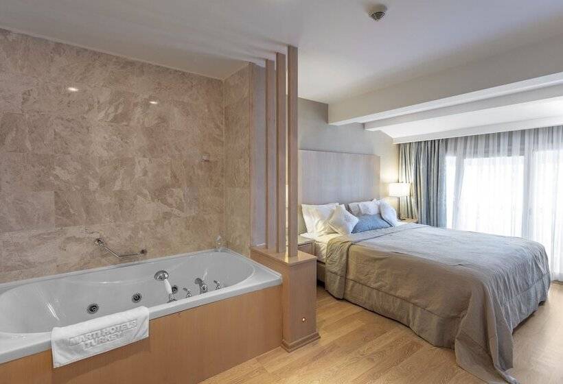 سوییت, Marti Resort Deluxe