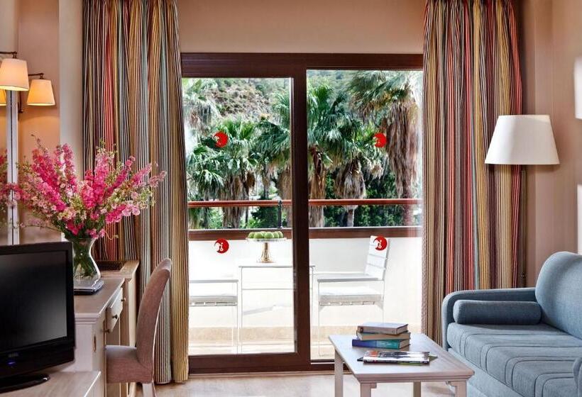 اتاق لوکس, Marti Resort Deluxe