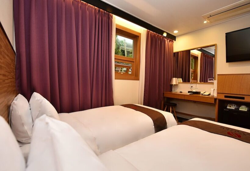 Номер Стандарт, Skypark Myeongdong 1