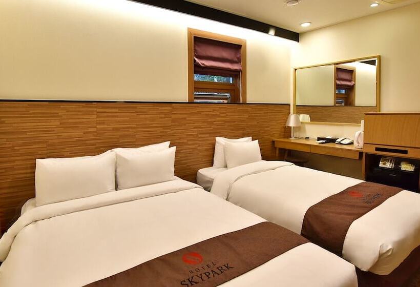 Номер Deluxe, Skypark Myeongdong 1