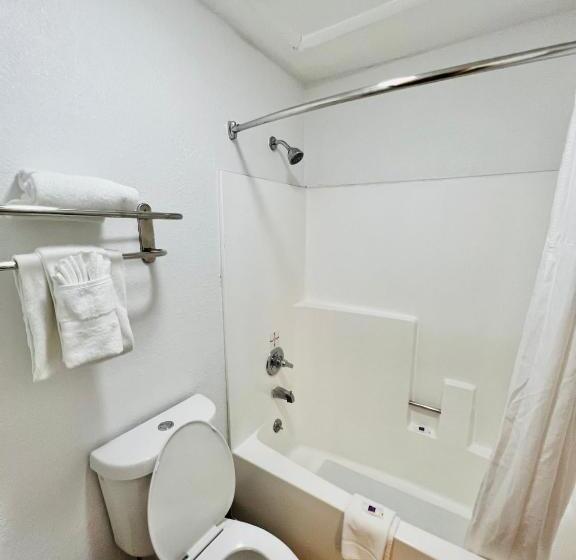 标准工作室, Studio 6 Suites Flagstaff Az