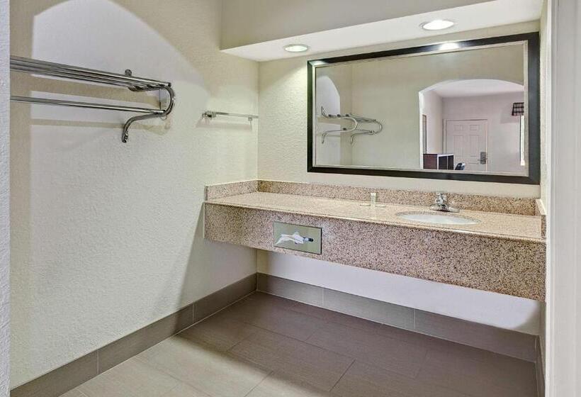 Pokój Standard Łóżko King Size, Super 8 By Wyndham Houston Hobby Airport South