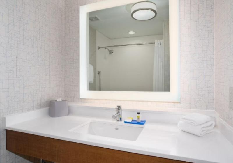 스탠다드 스튜디오, Springhill Suites Ewing Township Princeton South