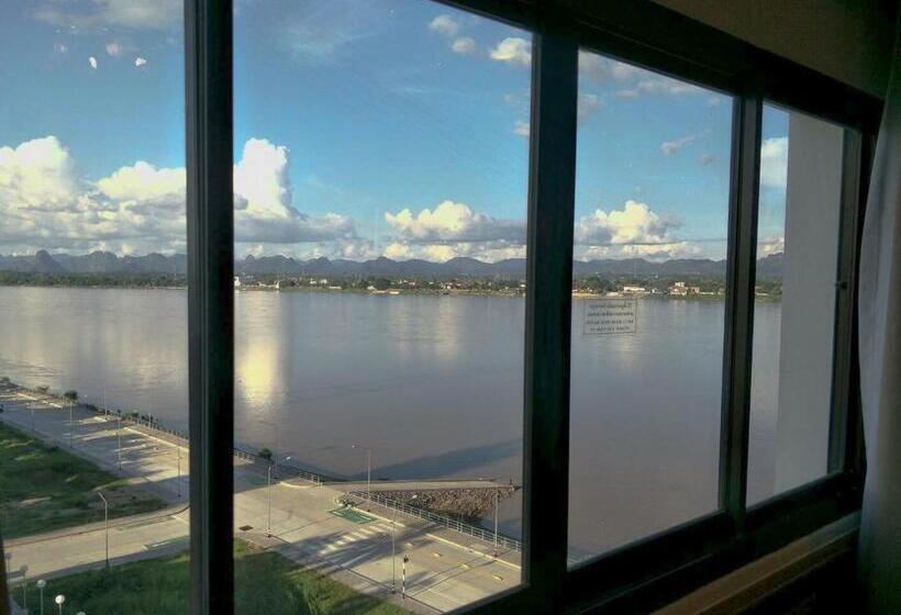 リバービュースイート, Fortune River View Hotel Nakhon Phanom