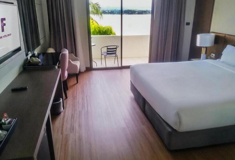 Номер Superior Кровать Кинг, Fortune River View Hotel Nakhon Phanom