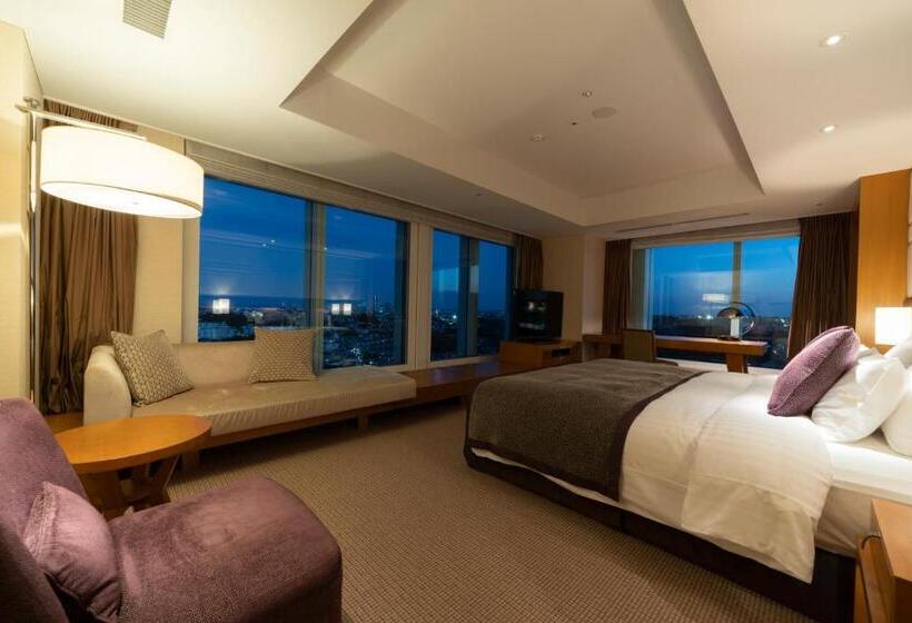 Номер Executive, Associa Shin Yokohama