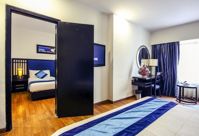 Номер Deluxe, Ebony Boutique
