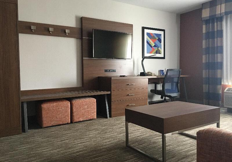 Номер Стандарт Кровать Кинг Адаптированный для Инвалидов, Holiday Inn Express Greensburg, An Ihg
