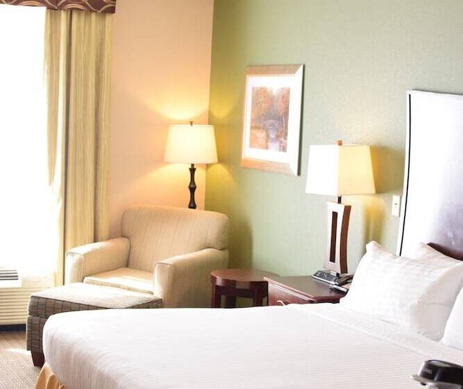스위트, Holiday Inn Express Pratt, An Ihg
